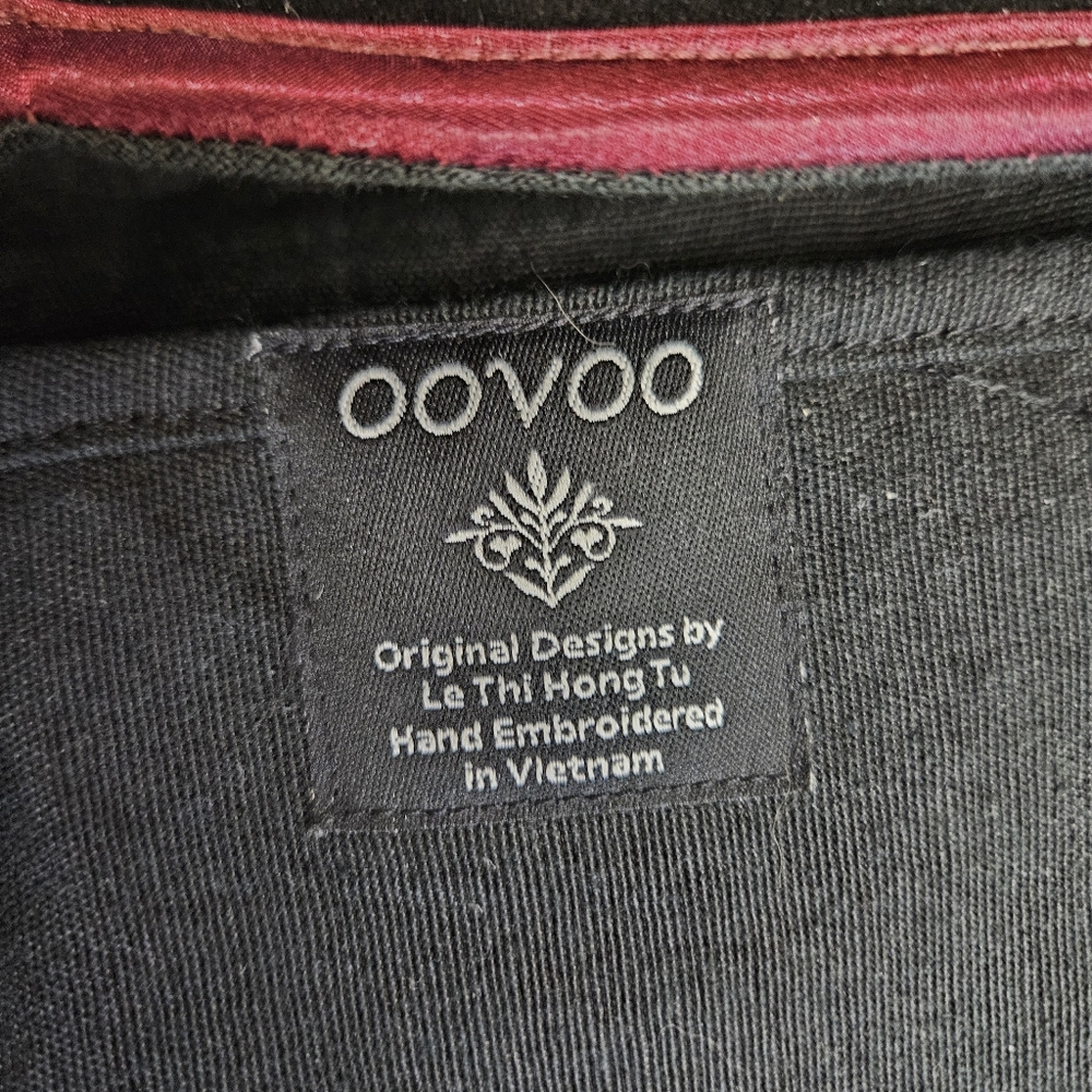 OOVOO Le Thi Hong Tu Hand Embroidered Silk & Suede Asian Shoulder Bag - Picture 4 of 12